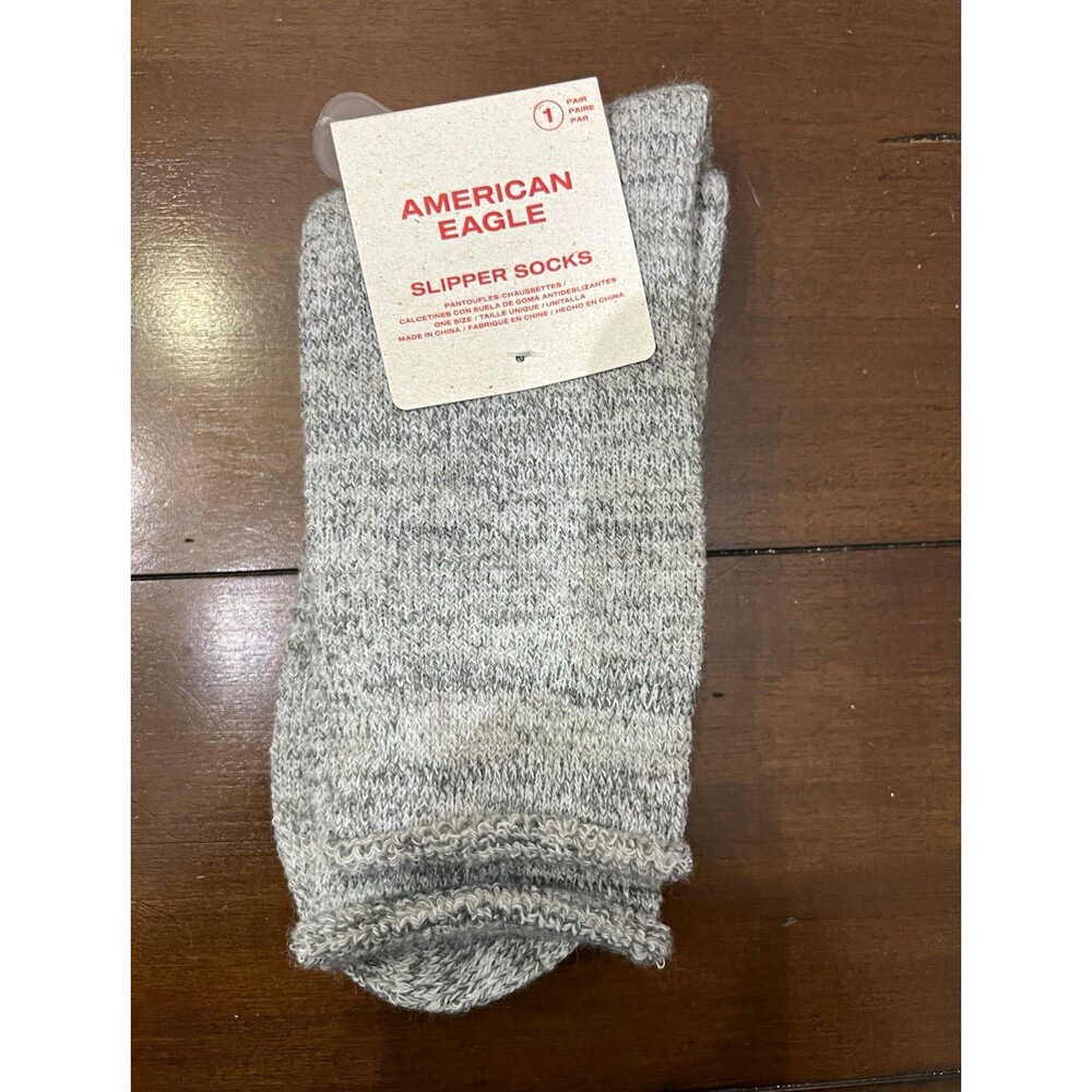 American Eagle Women’s Gray Knit Slipper Socks Non-Slip One Size 1 Pair
